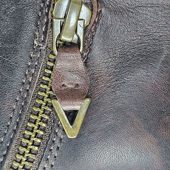 Women's Size 9 Vionic "Cecily" Leather Ankle Bootie - Picture 8 of 11